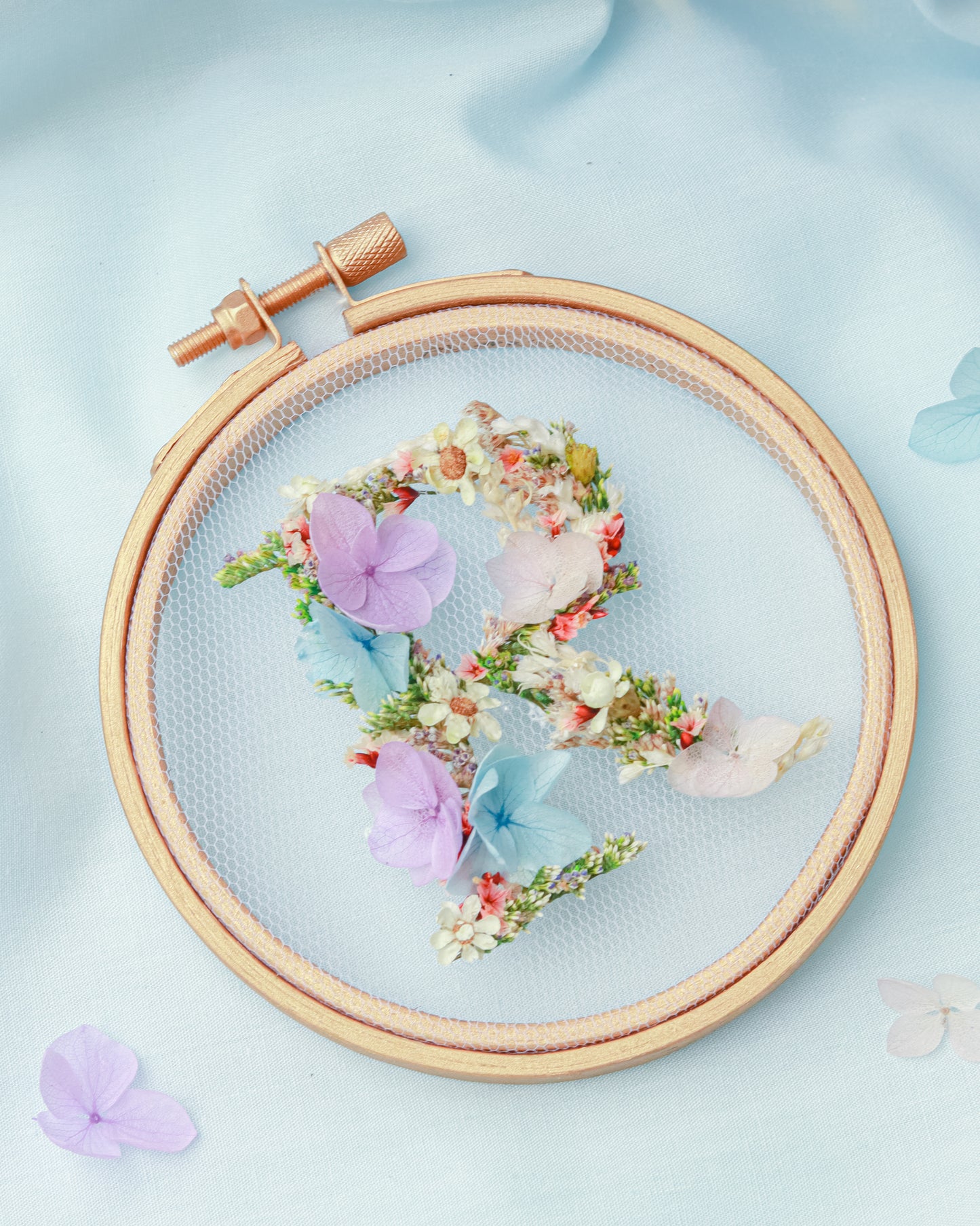 Winter' Dried Floral Hoop