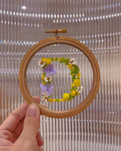 Load image into Gallery viewer, Castlery Go Green 2024 Campaign: Personalised Scented Tassel Floral Hoop
