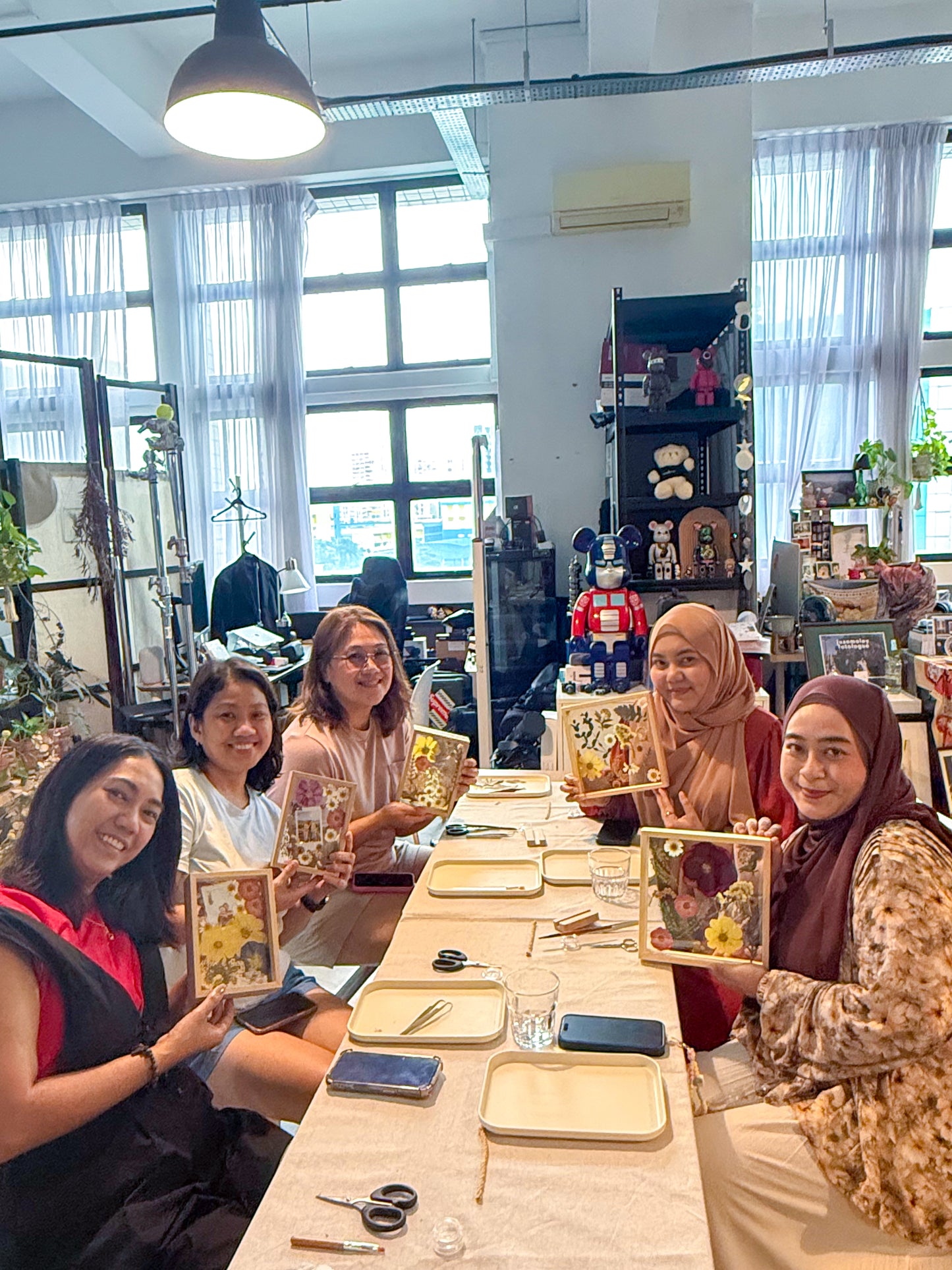 Pressed Flowers Art Jamming Workshop [2hrs]