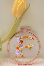 Load image into Gallery viewer, Summer&#39; Dried Floral Hoop
